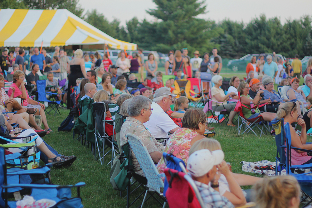 crowd outdoor concert lawn chair barn concert community summer event St. Ambrose Cellars Isaac Julian. Legacy Foundation Benefit Concert Benzie County Frankfort-Elberta High School fundraiser fundraising fundraise teen suicide prevention
